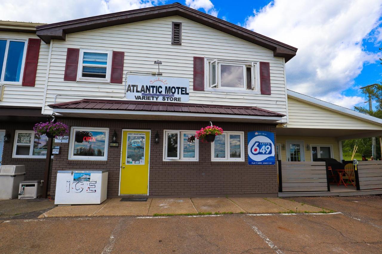 Atlantic Motel Moncton Bagian luar foto